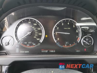 Zdjęcie 9 z 13 samochodu: 2016 BMW X5 XDRIVE35I VIN:5UXKR0C59G0P26728 - miniatura