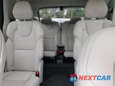 Zdjęcie 10 z 16 samochodu: 2025 VOLVO XC90 ULTRA VIN:YV4062JF1S1292703 - miniatura