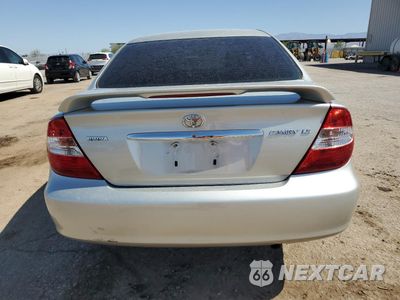 Zdjęcie 6 z 14 samochodu: 2002 TOYOTA CAMRY LE VIN:JTDBE32K720006925 - miniatura