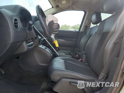 Zdjęcie 7 z 13 samochodu: 2015 JEEP COMPASS LATITUDE VIN:1C4NJDEB3FD130697 - miniatura