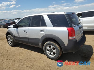 Drugie zdjęcie samochodu z przodu: 2004 SATURN VUE VIN:5GZCZ23D44S840160 - miniatura