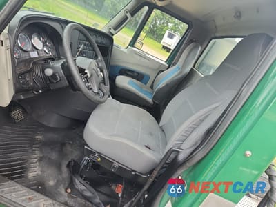 Zdjęcie 7 z 14 samochodu: 2012 INTERNATIONAL PROSTAR VIN:1HSDJSJR9CH672854 - miniatura