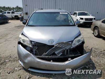 Piąte zdjęcie samochodu w środku: 2015 TOYOTA SIENNA LE VIN:5TDKK3DC6FS610158 - miniatura
