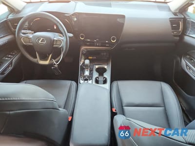 Zdjęcie 8 z 15 samochodu: 2025 LEXUS NX 350H BASE VIN:JTJGKCEZ7S2040968 - miniatura