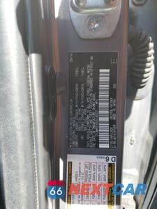 Zdjęcie 13 z 13 samochodu: 2016 LEXUS GX 460 VIN:JTJBM7FX5G5145037 - miniatura