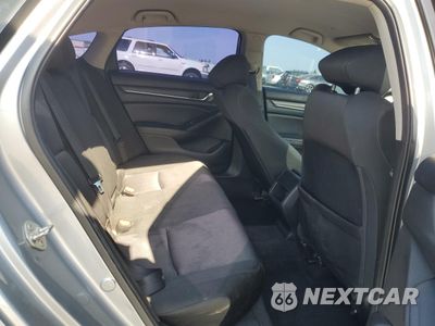 Zdjęcie 10 z 12 samochodu: 2019 HONDA ACCORD LX VIN:1HGCV1F14KA116563 - miniatura