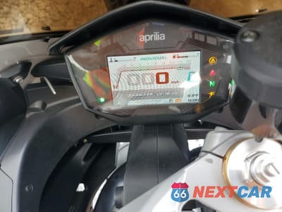 Zdjęcie 7 z 10 samochodu: 2022 APRILIA RS 660 FACTORY LIMITED EDITION VIN:ZD4KSUP05NS000303 - miniatura
