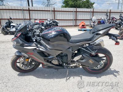 Trzecie zdjęcie samochodu z tyłu: 2022 KAWASAKI ZX636 K VIN:JKBZXJH18NA013107 - miniatura