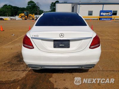 Zdjęcie 6 z 12 samochodu: 2015 MERCEDES-BENZ C 300 VIN:55SWF4JB8FU067602 - miniatura