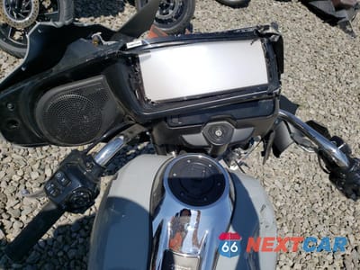 Zdjęcie 7 z 9 samochodu: 2024 HARLEY-DAVIDSON FLHX VIN:1HD1KB727RB611242 - miniatura