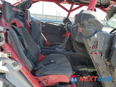 Zdjęcie 6 z 11 samochodu: 2025 CAN-AM MAVERICK X3 MAX X RS TURBO RR VIN:3JBVNAV25SE000578 - miniatura