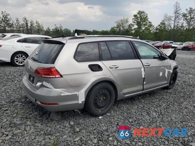 Trzecie zdjęcie samochodu z tyłu: 2019 VOLKSWAGEN GOLF SPORTWAGEN S VIN:3VW117AU0KM512883 - miniatura