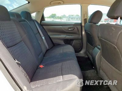 Zdjęcie 10 z 14 samochodu: 2016 NISSAN ALTIMA 2.5 VIN:1N4AL3AP9GN345345 - miniatura