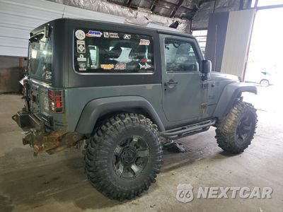 Trzecie zdjęcie samochodu z tyłu: 2014 JEEP WRANGLER SPORT VIN:1C4AJWAG9EL192623 - miniatura