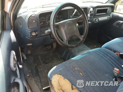 Zdjęcie 8 z 12 samochodu: 2000 CHEVROLET GMT-400 K2500 VIN:1GCGK29R2YF428215 - miniatura