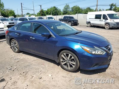 Czwarte zdjęcie samochodu z boku: 2016 NISSAN ALTIMA 2.5 VIN:1N4AL3AP2GC141594 - miniatura