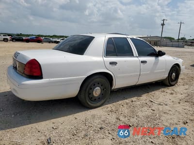 Trzecie zdjęcie samochodu z tyłu: 2008 FORD CROWN VICTORIA POLICE INTERCEPTOR VIN:2FAHP71V28X102341 - miniatura