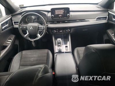Zdjęcie 8 z 14 samochodu: 2022 MITSUBISHI OUTLANDER SE VIN:JA4J4UA8XNZ056156 - miniatura