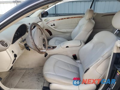 Zdjęcie 7 z 14 samochodu: 2004 MERCEDES-BENZ CLK 500 VIN:WDBTK75G04T011752 - miniatura