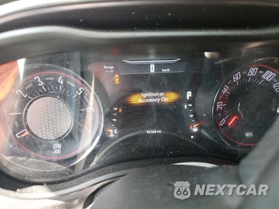 Zdjęcie 9 z 12 samochodu: 2017 DODGE CHALLENGER SXT VIN:2C3CDZAG2HH665382 - miniatura