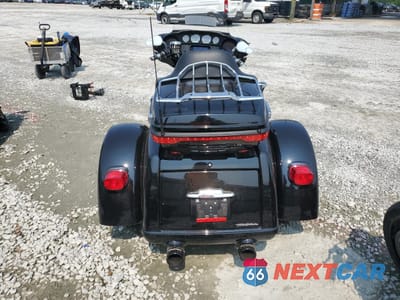 Czwarte zdjęcie samochodu z boku: 2020 HARLEY-DAVIDSON FLHTCUTG VIN:1HD1MAF15LB851149 - miniatura