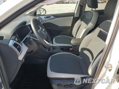 Zdjęcie 7 z 16 samochodu: 2025 VOLKSWAGEN TAOS SE VIN:3VVSC7B22SM015169 - miniatura