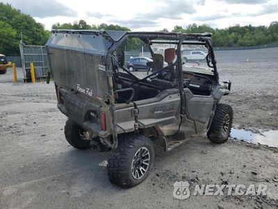 Czwarte zdjęcie samochodu z boku: 2018 HONDA SXS1000 VIN:1HFVE04T3J4200298 - miniatura