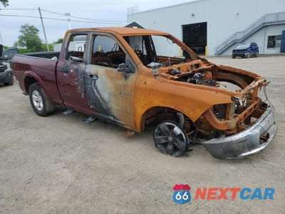 Czwarte zdjęcie samochodu z boku: 2018 RAM 1500 VIN:1C6RR7GM6JS316482 - miniatura