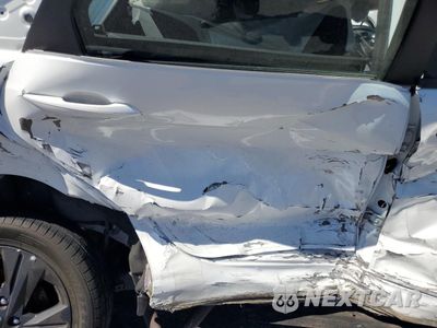 Zdjęcie 10 z 12 samochodu: 2022 HYUNDAI ELANTRA SEL VIN:5NPLS4AG6NH063401 - miniatura