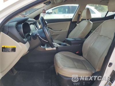 Zdjęcie 7 z 12 samochodu: 2014 KIA OPTIMA HYBRID VIN:KNAGN4AD0E5076284 - miniatura