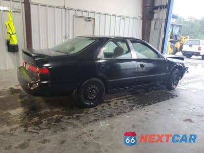Trzecie zdjęcie samochodu z tyłu: 1997 TOYOTA CAMRY LE VIN:JT2BG22K3V0075595 - miniatura