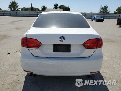Zdjęcie 6 z 12 samochodu: 2013 VOLKSWAGEN JETTA BASE VIN:3VW2K7AJ9DM382290 - miniatura