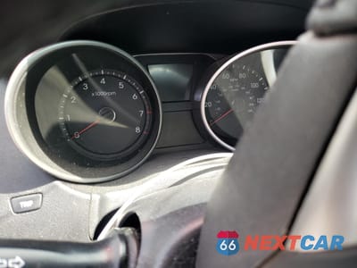 Zdjęcie 9 z 13 samochodu: 2012 HYUNDAI TUCSON GLS VIN:KM8JU3AC1CU353276 - miniatura