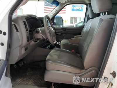 Zdjęcie 7 z 14 samochodu: 2017 NISSAN NV 1500 S VIN:1N6BF0KM0HN800784 - miniatura