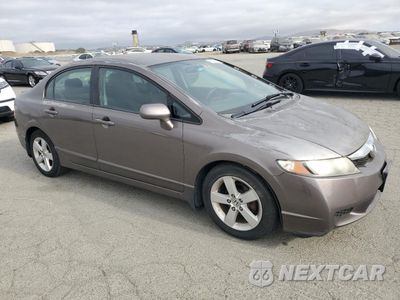 Czwarte zdjęcie samochodu z boku: 2010 HONDA CIVIC LX-S VIN:2HGFA1F6XAH526501 - miniatura