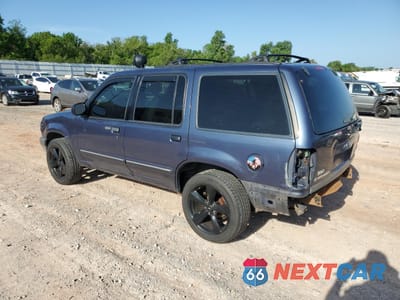 Drugie zdjęcie samochodu z przodu: 2000 FORD EXPLORER XLT VIN:1FMZU73E7YUB86440 - miniatura