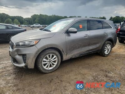 2019 KIA SORENTO L 5XYPG4A34KG509709 - główne zdjęcie licytacji z USA - miniatura