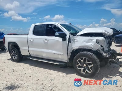 Czwarte zdjęcie samochodu z boku: 2023 GMC SIERRA C1500 SLE VIN:1GTRHBE88PZ315516 - miniatura