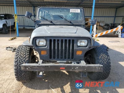 Piąte zdjęcie samochodu w środku: 1992 JEEP WRANGLER / YJ RENEGADE VIN:2J4FY69S4NJ550950 - miniatura