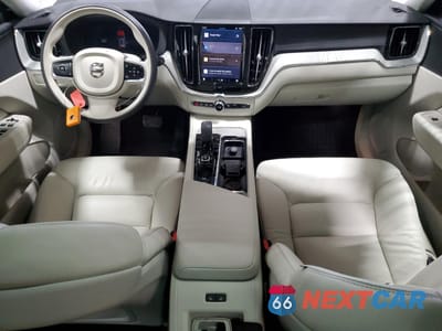 Zdjęcie 8 z 16 samochodu: 2025 VOLVO XC60 PLUS VIN:YV4M12RC3S1074224 - miniatura