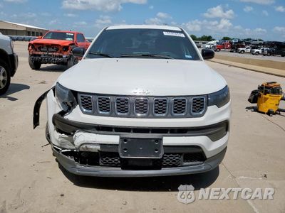 Piąte zdjęcie samochodu w środku: 2025 JEEP COMPASS SPORT VIN:3C4NJDAN8ST508940 - miniatura