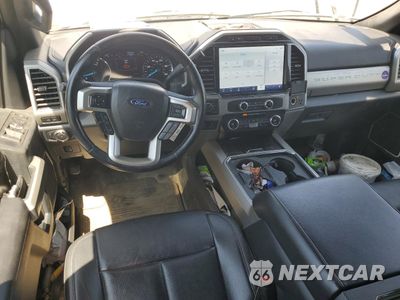 Zdjęcie 8 z 14 samochodu: 2022 FORD F350 SUPER DUTY VIN:1FD8W3FT8NEC63119 - miniatura