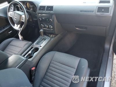 Zdjęcie 8 z 15 samochodu: 2014 DODGE CHALLENGER SXT VIN:2C3CDYAG9EH266877 - miniatura