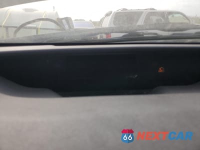Zdjęcie 9 z 12 samochodu: 2004 TOYOTA PRIUS VIN:JTDKB20U940097478 - miniatura