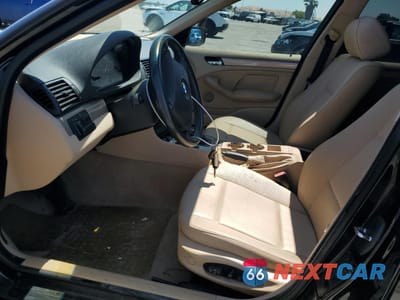 Zdjęcie 7 z 12 samochodu: 2001 BMW 325 I VIN:WBAAV33471FU81088 - miniatura