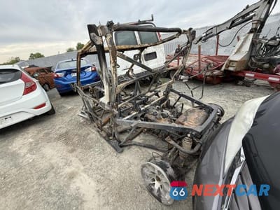 Trzecie zdjęcie samochodu z tyłu: 2020 CAN-AM DEFENDER X MR HD10 VIN:3JBUWAX44LK001747 - miniatura