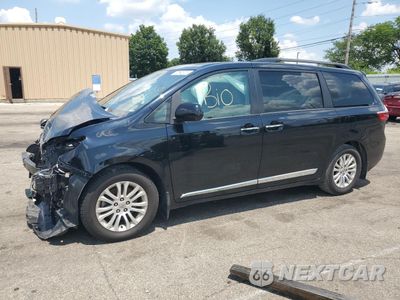 2016 TOYOTA SIENNA XLE 5TDYK3DCXGS748104 - główne zdjęcie licytacji z USA - miniatura