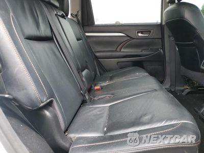 Zdjęcie 11 z 15 samochodu: 2017 TOYOTA HIGHLANDER HYBRID VIN:5TDJGRFH8HS031121 - miniatura