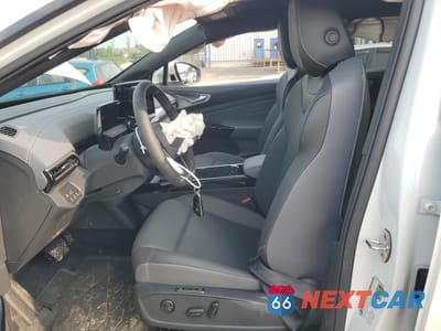 Zdjęcie 7 z 15 samochodu: 2023 VOLKSWAGEN ID.4 PRO S VIN:1V2WNPE89PC049725 - miniatura