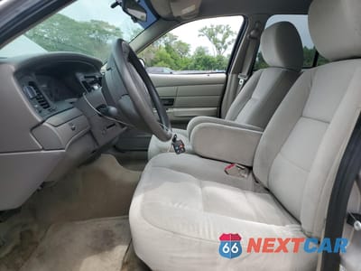 Zdjęcie 7 z 15 samochodu: 2011 FORD CROWN VICTORIA POLICE INTERCEPTOR VIN:2FABP7BV7BX172574 - miniatura